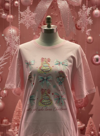 Just a Girl Who Loves Christmas Tee