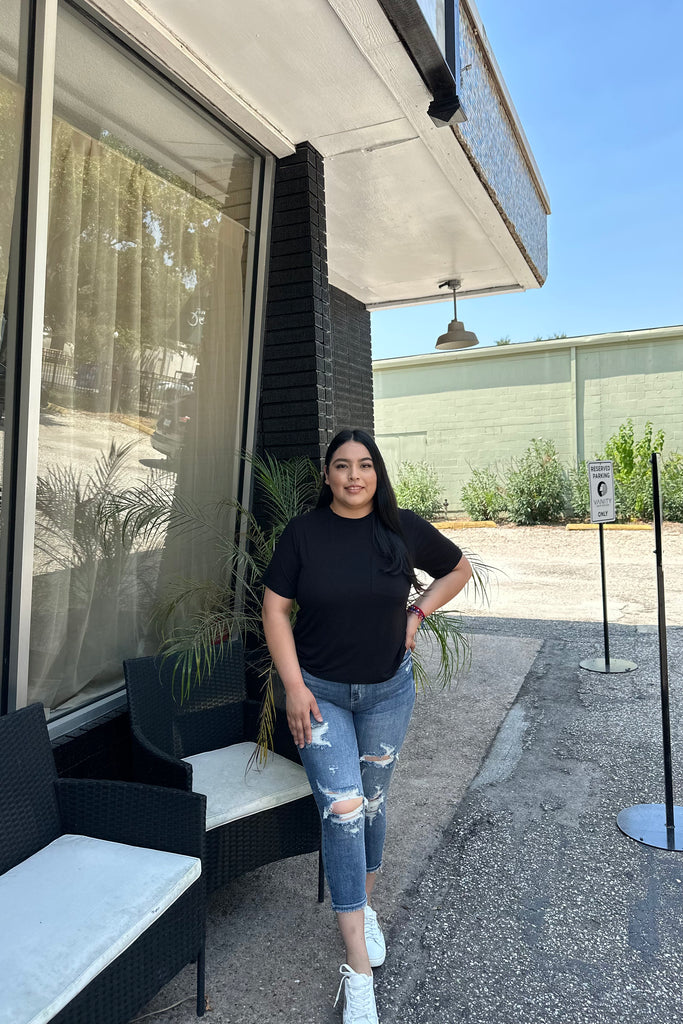 Distressed 2025 denim capris